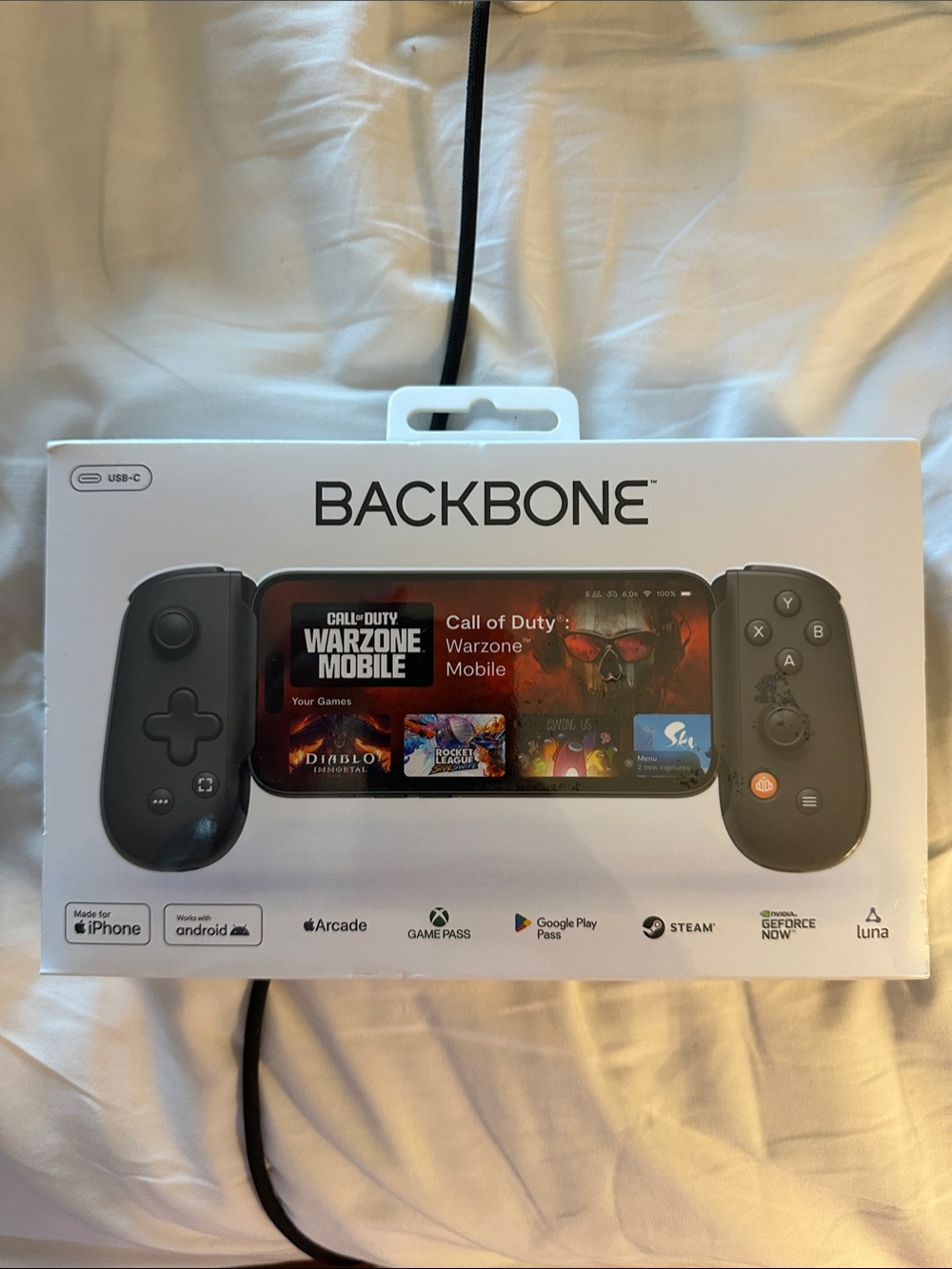BACKBONE Gaming Controller
For iPhone & Android, USB-C, Bl